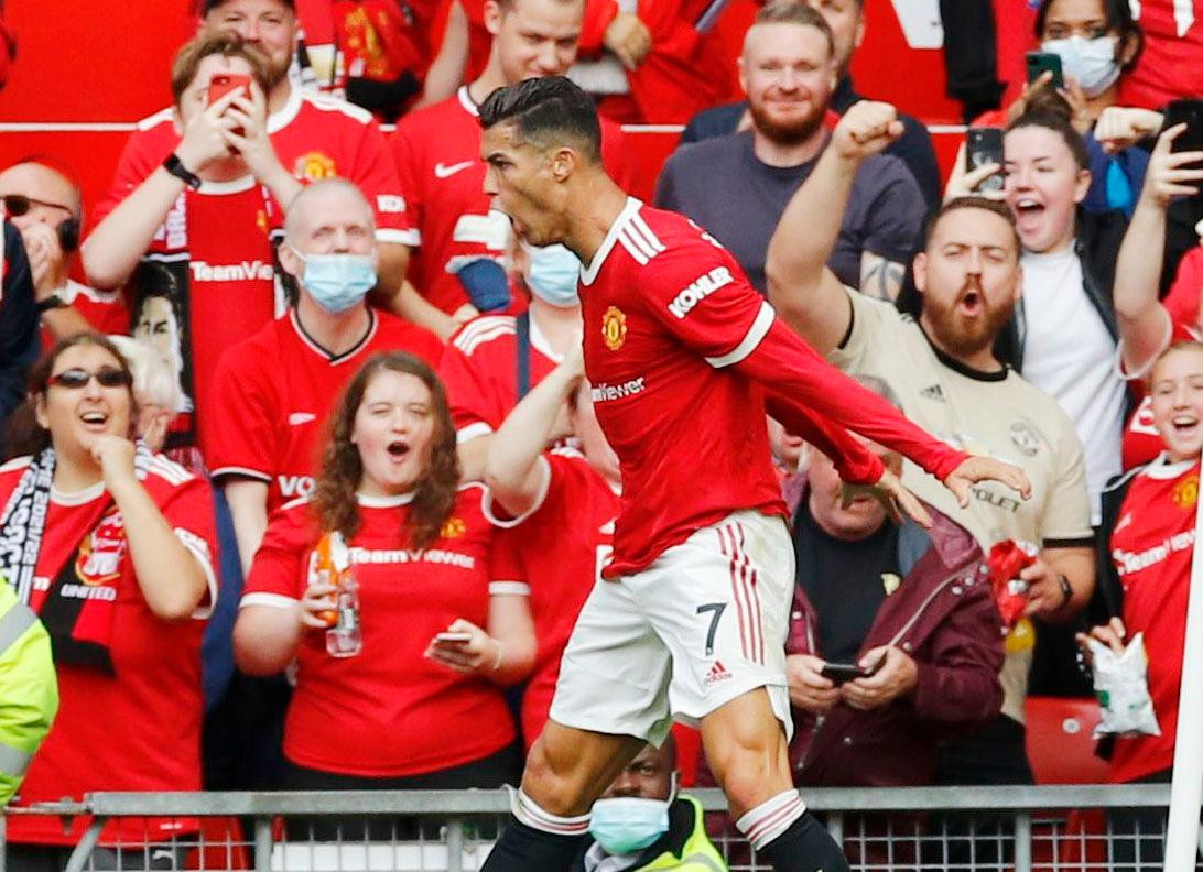 Khi nhảy lên ăn mừng, Ronaldo thường hét lên 'Siu' Khi nhảy lên ăn mừng, Ronaldo thường hét lên 'Siu'