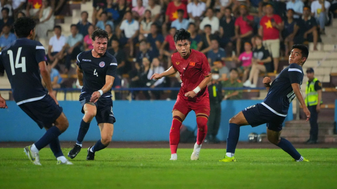 Hiệp 2 bùng nổ, U23 Việt Nam hạ U23 Guam 6-0 ảnh 18