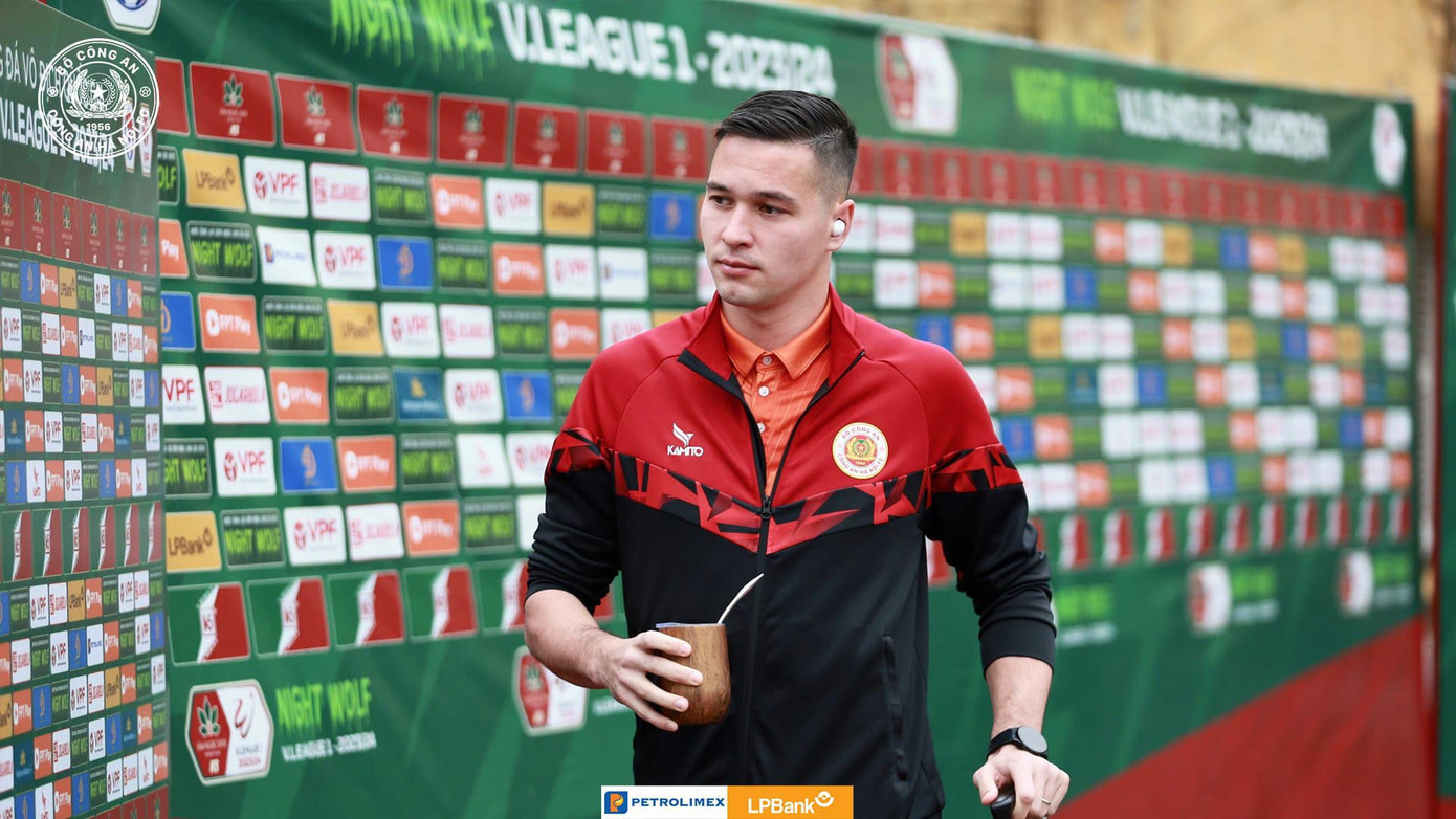 Quang Hải tỏa sáng phút bù giờ, CAHN thoát thua trên sân nhà ảnh 6 Quang Hải tỏa sáng phút bù giờ, CAHN thoát thua trên sân nhà ảnh 6