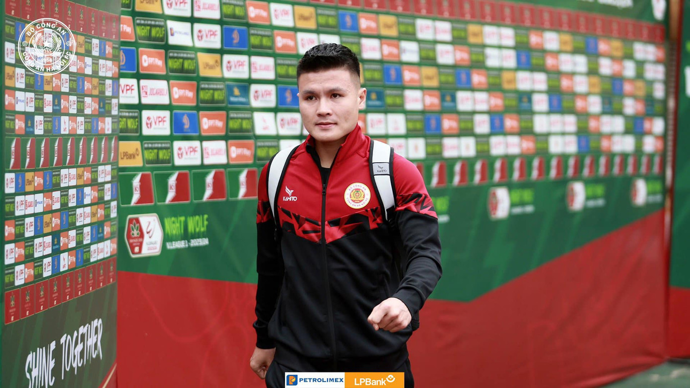 Quang Hải tỏa sáng phút bù giờ, CAHN thoát thua trên sân nhà ảnh 7 Quang Hải tỏa sáng phút bù giờ, CAHN thoát thua trên sân nhà ảnh 7