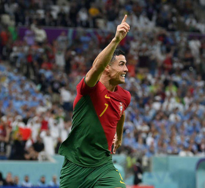 World Cup 2022: Sao MU lập công trước Uruguay, đưa Bồ Đào Nha tiến vào vòng sau trước 1 vòng ảnh 24