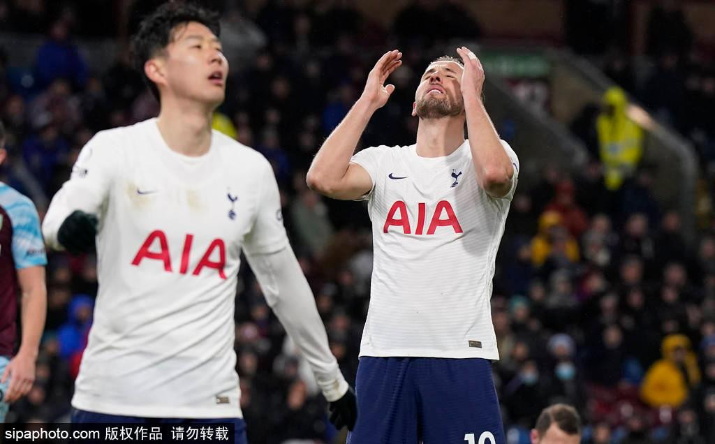 Kane và Son có lý do để tiếc vì những cơ hội bị phung phí Kane và Son có lý do để tiếc vì những cơ hội bị phung phí