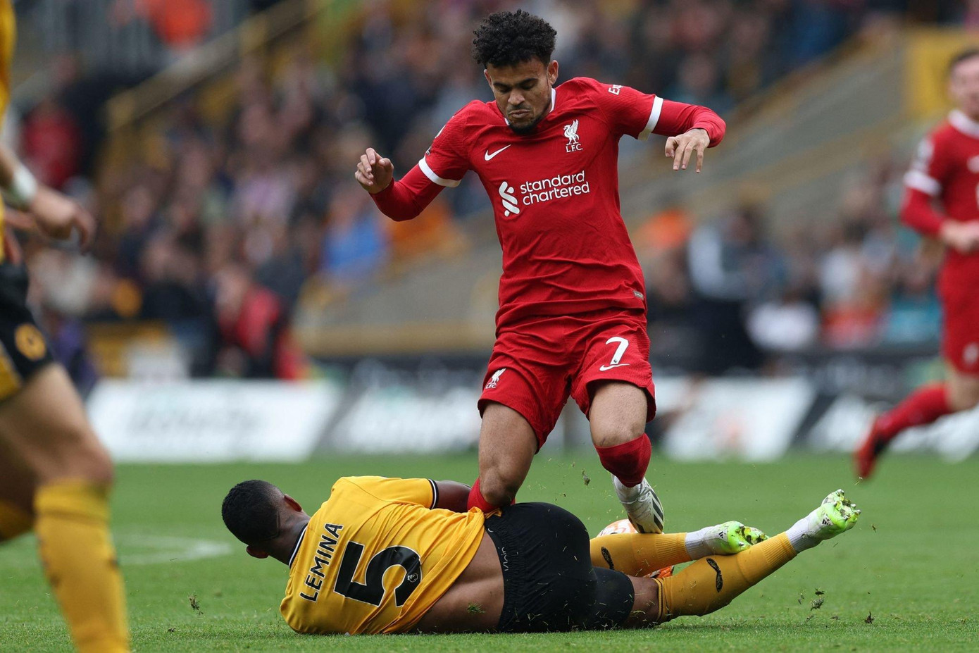 Liverpool ngược dòng đánh bại Wolves, tạm dẫn đầu bảng xếp hạng ảnh 13 Liverpool ngược dòng đánh bại Wolves, tạm dẫn đầu bảng xếp hạng ảnh 13