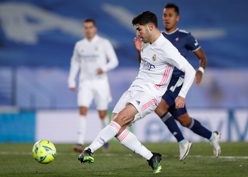 Rất khó để cản bước Real vào lúc này