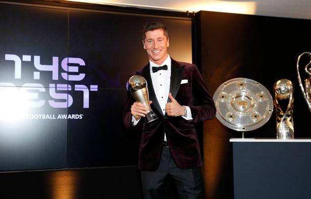 Lewandowski có lần thứ 2 liên tiếp thắng giải The Best Lewandowski có lần thứ 2 liên tiếp thắng giải The Best