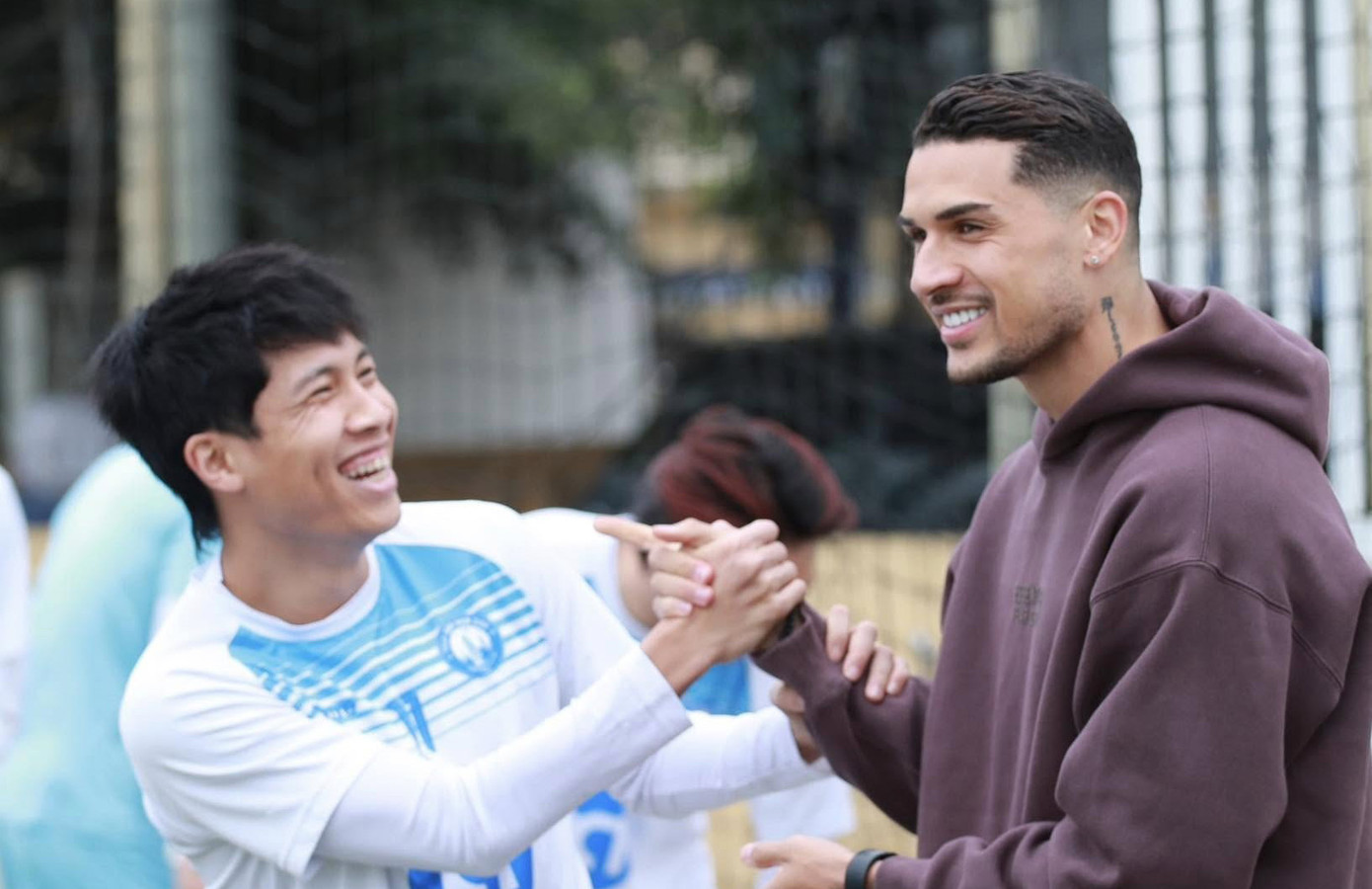 Văn Vĩ chia tay Hendrio