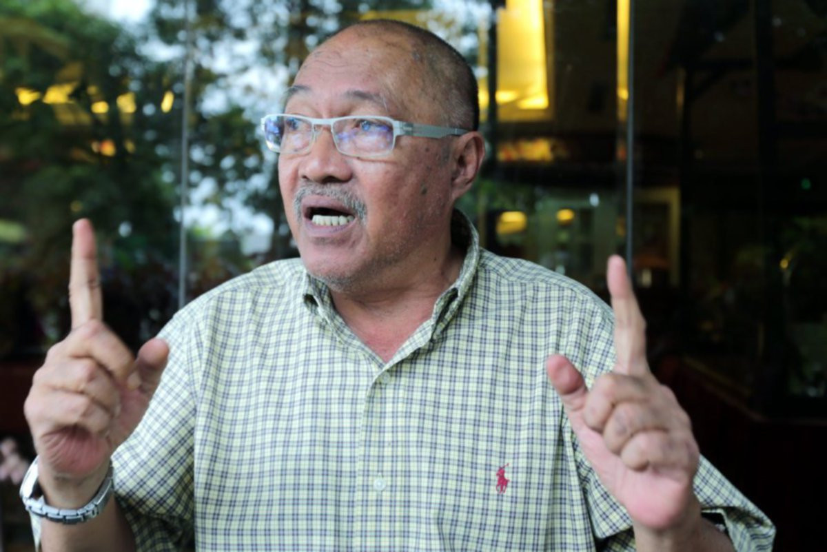 Ông Jamal Nasir Abdul Ismail rất bức xúc với HLV Kim