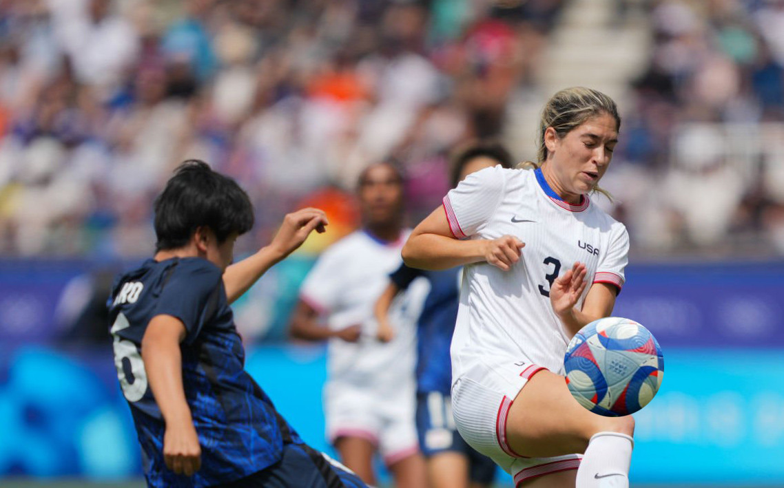 Tuyển nữ Mỹ giành vé vào bán kết bóng đá nữ Olympic Paris 2024 sau 120 phút ảnh 2