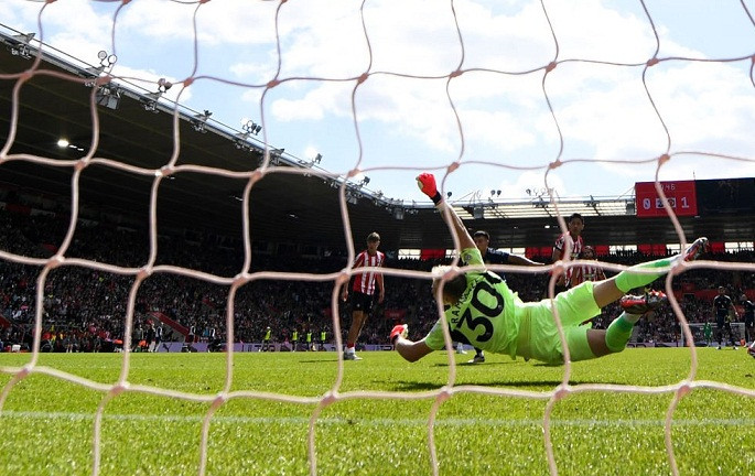 MU đánh bại Southampton 3-0 trên sân khách ảnh 16