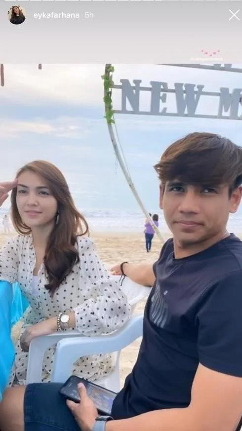 Cô bạn gái chạc tuổi của Rashid