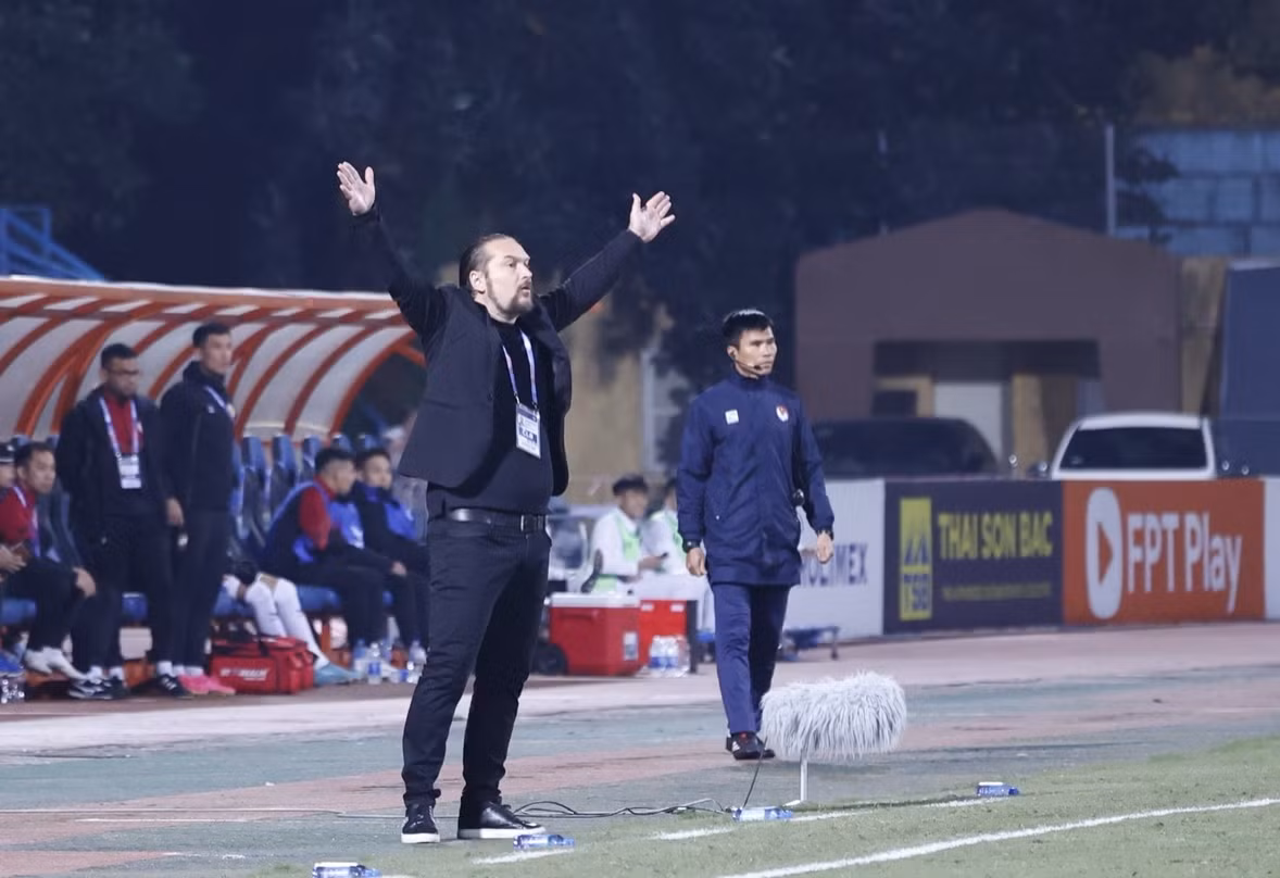 Thắng Thanh Hoá, CAHN trở lại cuộc đua vô địch V-League ảnh 19