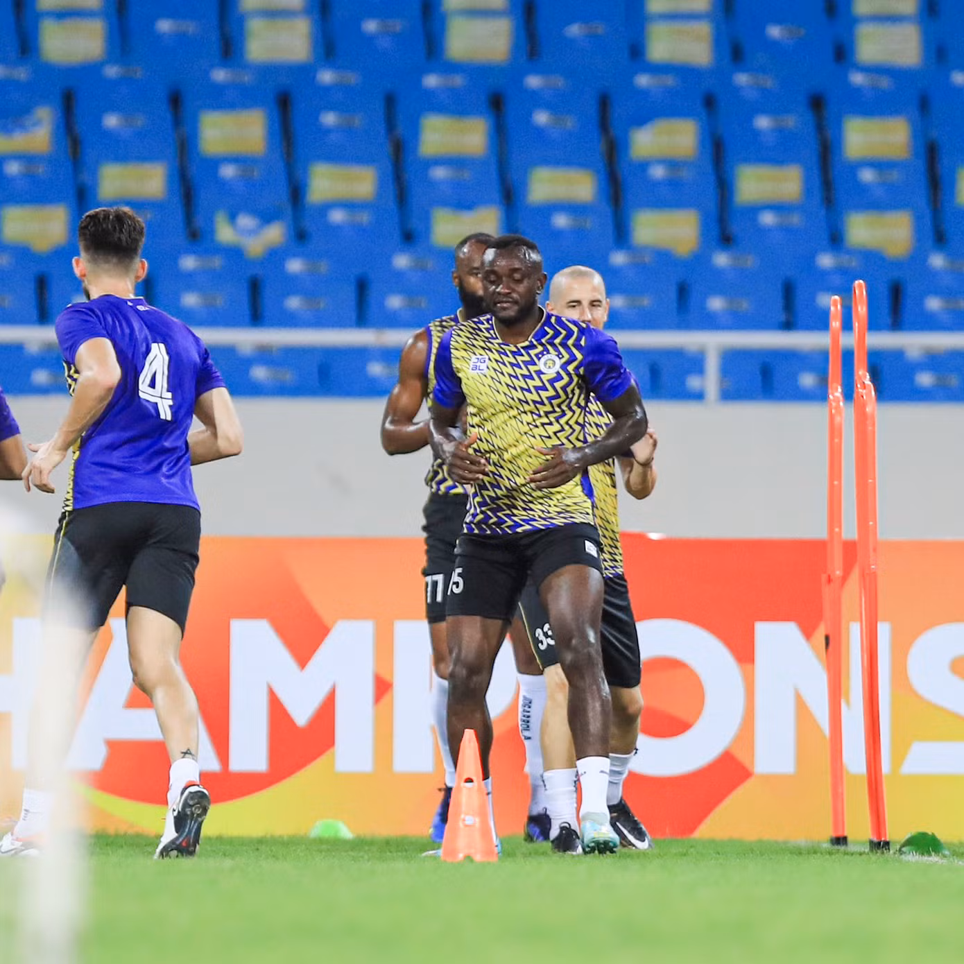 Hà Nội FC có màn thể hiện tốt dù thua Pohang Steelers 2-4 ảnh 6