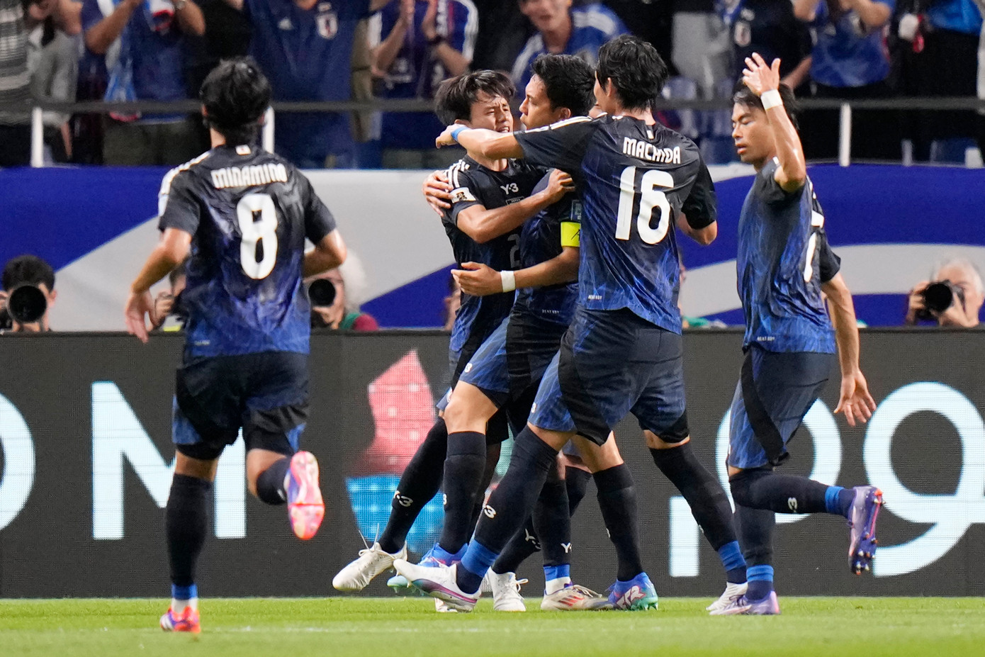 Nhật Bản đè bẹp Trung Quốc 7 bàn ở Vòng loại World Cup ảnh 5