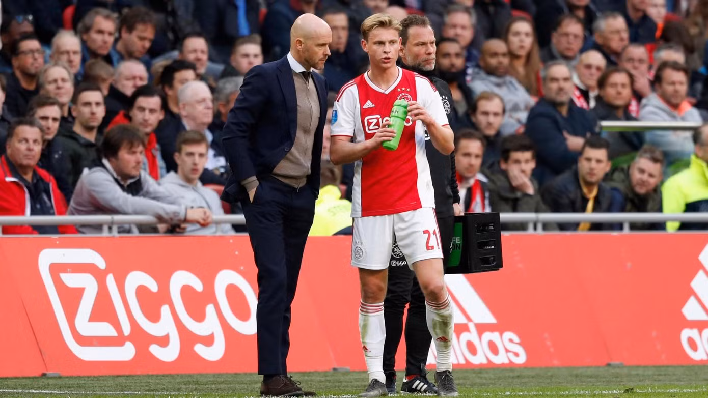 De Jong từng chơi rất thành công dưới triều đại của HLV Ten Hag tại Ajax