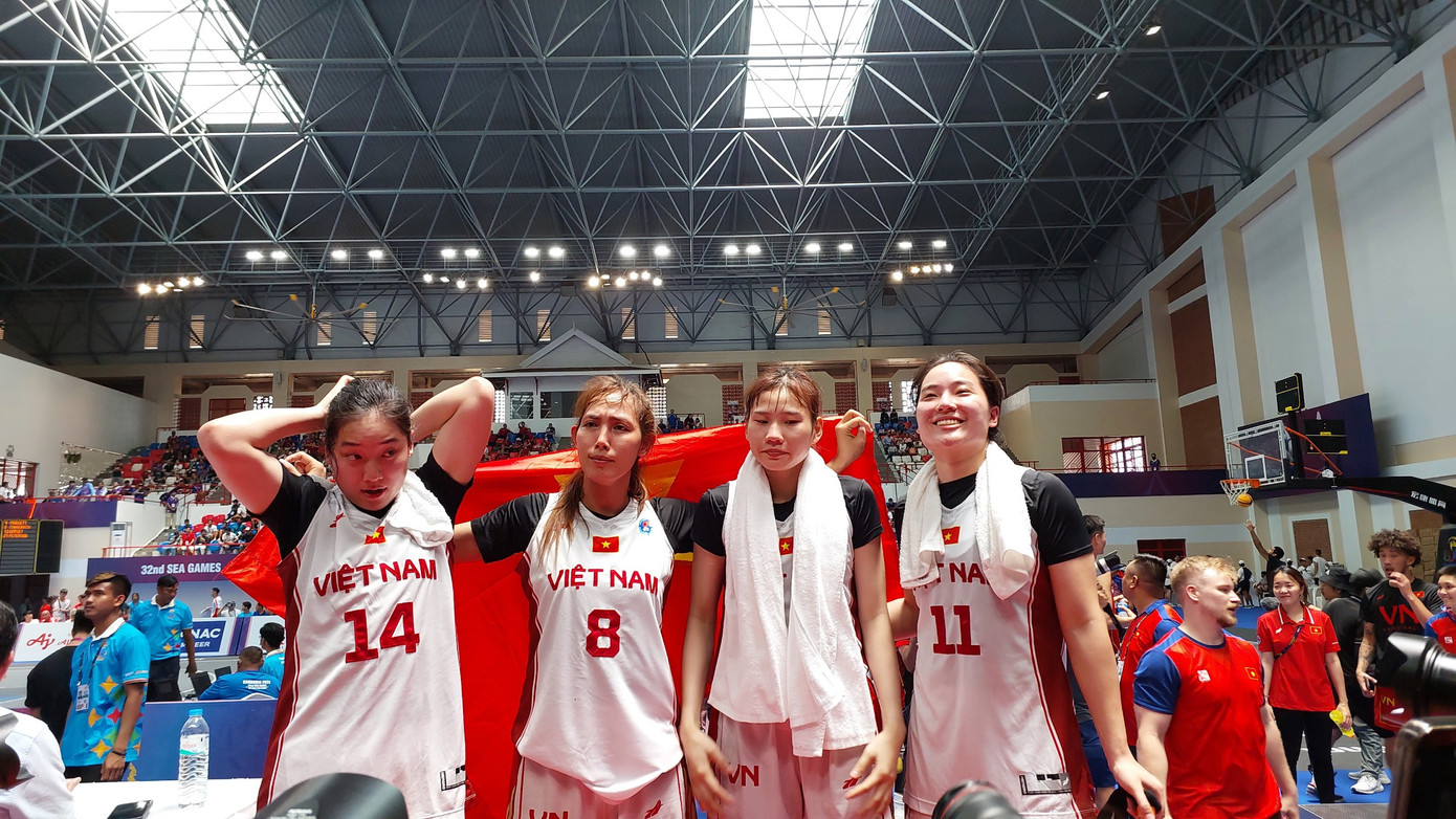 Trực tiếp SEA Games 32, ngày 7/5: Giành 9HCV, Đoàn TTVN kết thúc ngày với vị trí thứ 4 ảnh 16