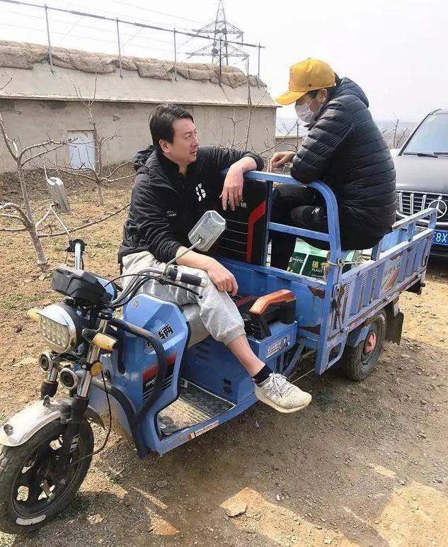 An Qi rất hài lòng với công việc trồng trọt vốn bị xem là lam lũ