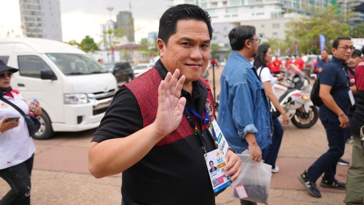 Chủ tịch LĐBĐ Indonesia rời sân sau trận thắng trước Việt Nam Chủ tịch LĐBĐ Indonesia rời sân sau trận thắng trước Việt Nam