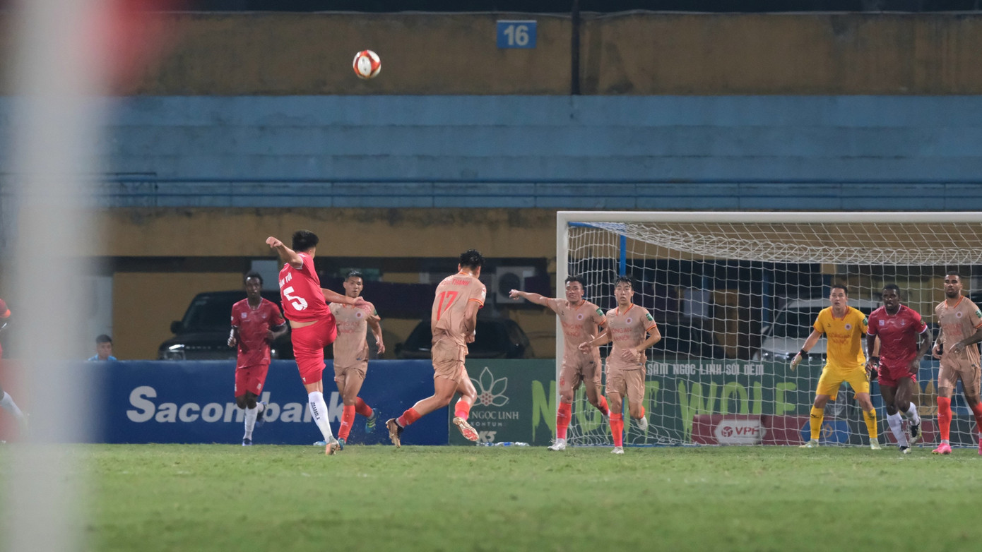 Hải Phòng gây sốc ở Hàng Đẫy, đánh bại CAHN 2-0 ảnh 17 Hải Phòng gây sốc ở Hàng Đẫy, đánh bại CAHN 2-0 ảnh 17