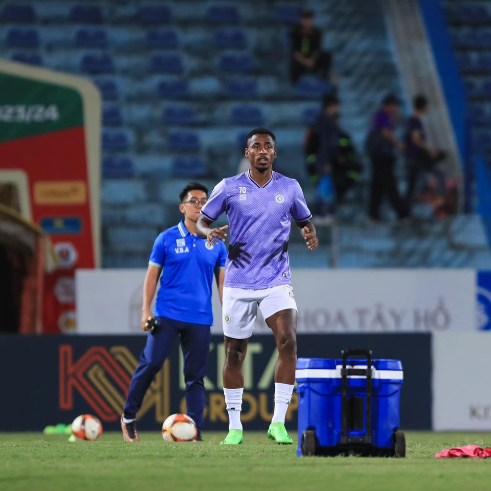 Hà Nội thắng đẹp SLNA trên sân Hàng Đẫy ảnh 5 Hà Nội thắng đẹp SLNA trên sân Hàng Đẫy ảnh 5