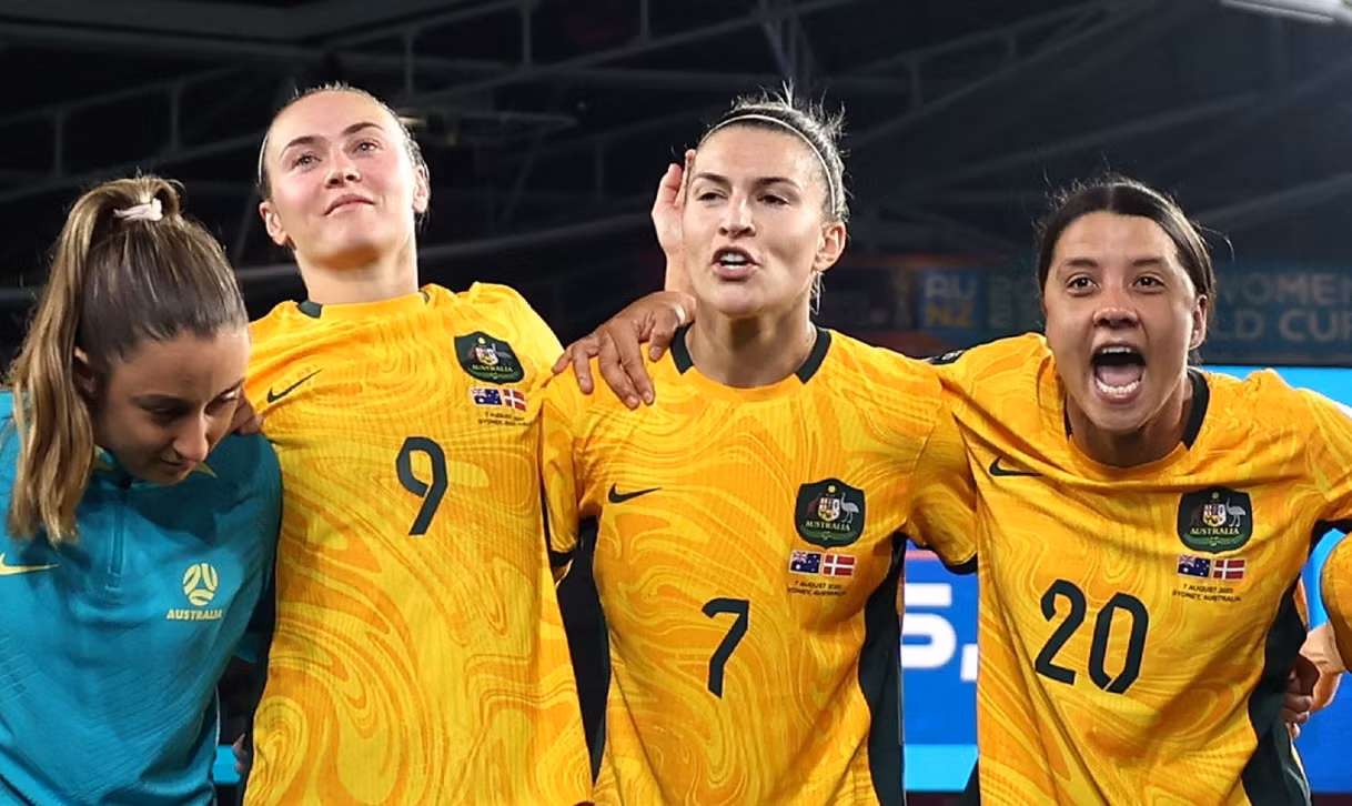 Đánh bại Pháp trên chấm luân lưu, Australia lần đầu vào bán kết World Cup ảnh 18 Đánh bại Pháp trên chấm luân lưu, Australia lần đầu vào bán kết World Cup ảnh 18