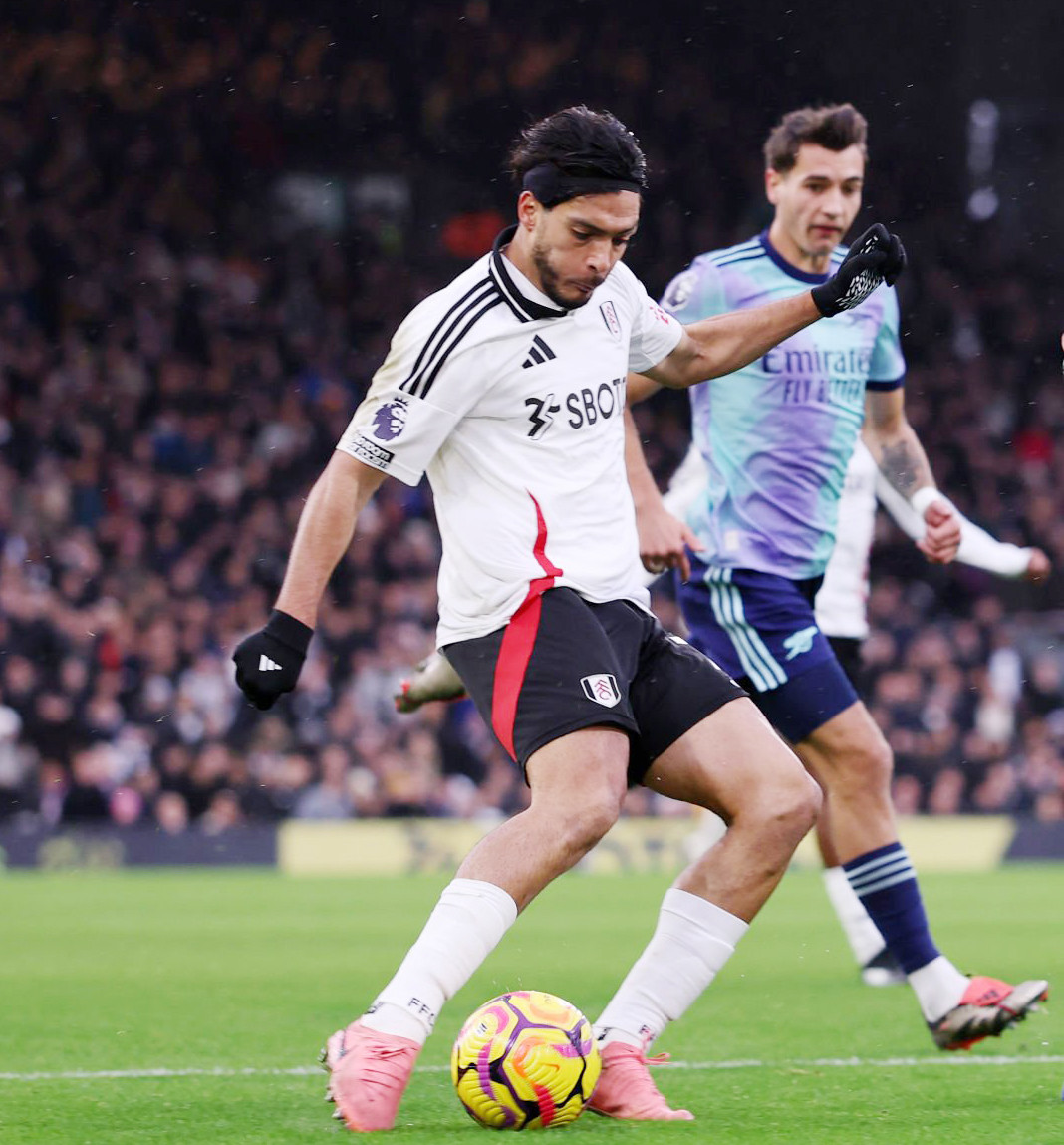 Fulham đã gây ra nhiều khó khăn cho Arsenal khi hai đội gặp nhau ở lượt đi
