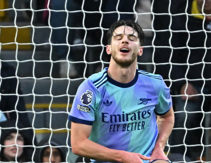 Arsenal bị chia điểm trên sân Fulham ảnh 11 Arsenal bị chia điểm trên sân Fulham ảnh 11