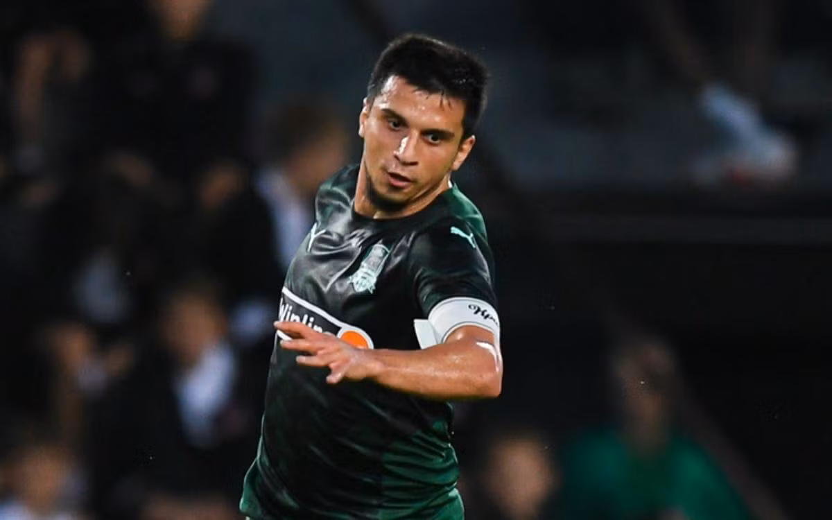 Hapoel Beer Sheva sẽ không có Magomed Shapi Suleymanov ở trận đấu đêm nay