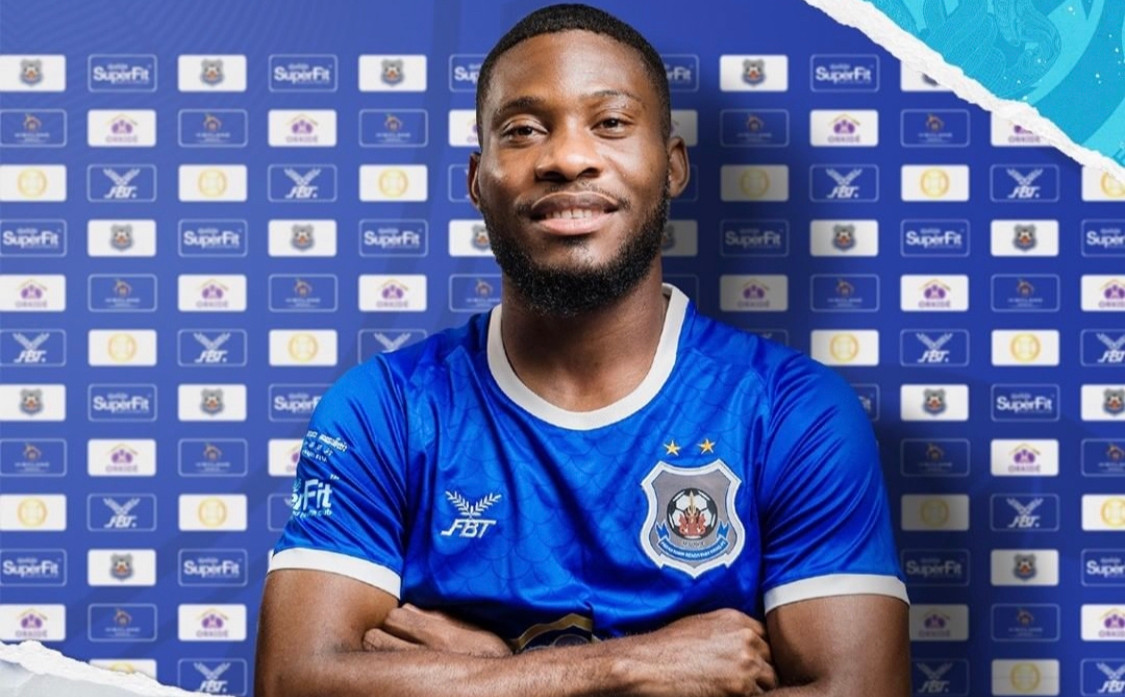 Mbarga đang cần giấy tờ để được FIFA chấp nhận cho khoác áo ĐT Campuchia Mbarga đang cần giấy tờ để được FIFA chấp nhận cho khoác áo ĐT Campuchia