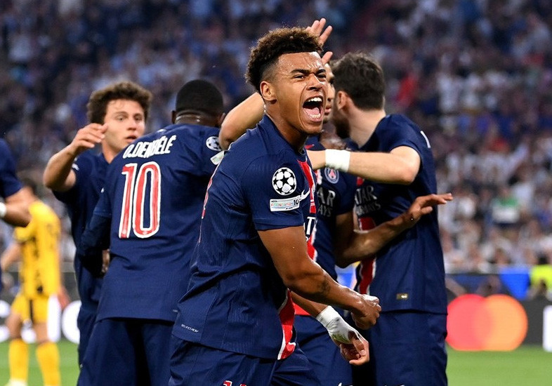PSG đã đăng quang bằng một đội hình siêu trẻ