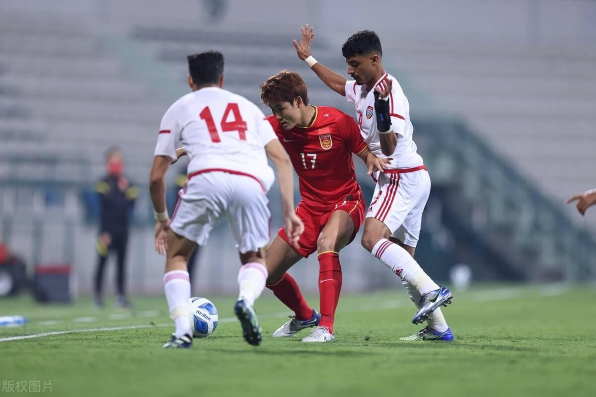 U23 Trung Quốc đã trải qua 90 phút hoàn toàn bị lấn lướt bởi UAE U23 Trung Quốc đã trải qua 90 phút hoàn toàn bị lấn lướt bởi UAE