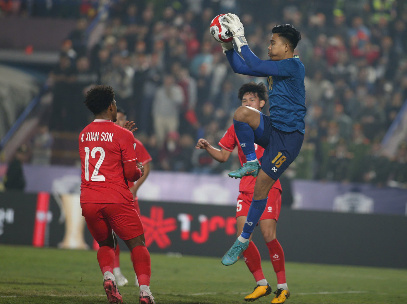 Đại phá Myanmar, đội tuyển Việt Nam vào bán kết ASEAN Cup 2024 ảnh 51