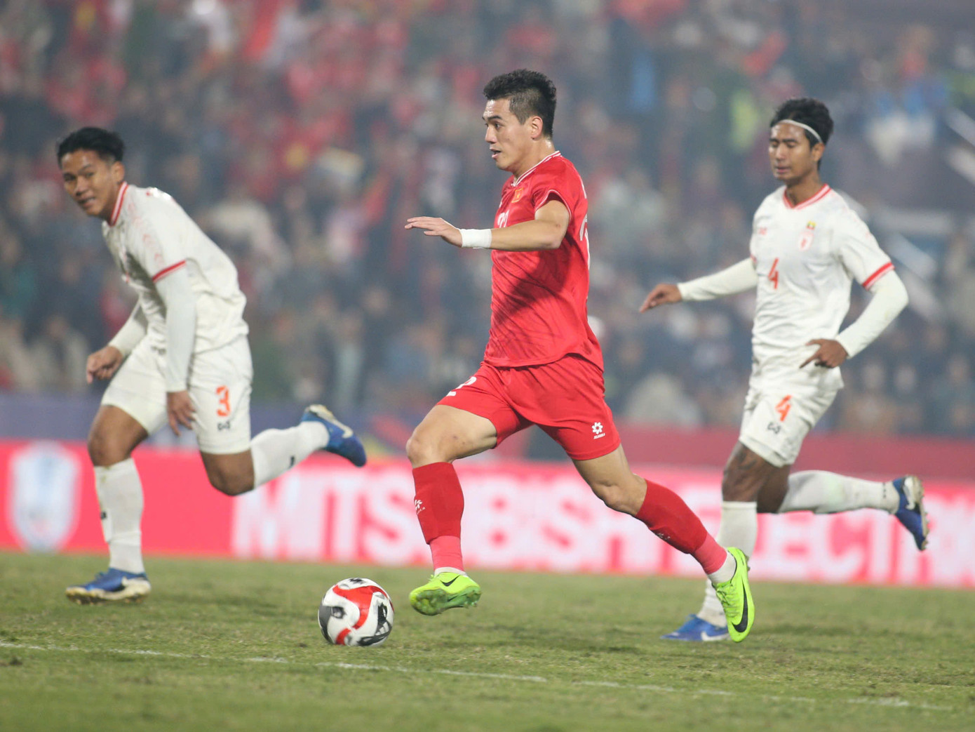 Đại phá Myanmar, đội tuyển Việt Nam vào bán kết ASEAN Cup 2024 ảnh 102