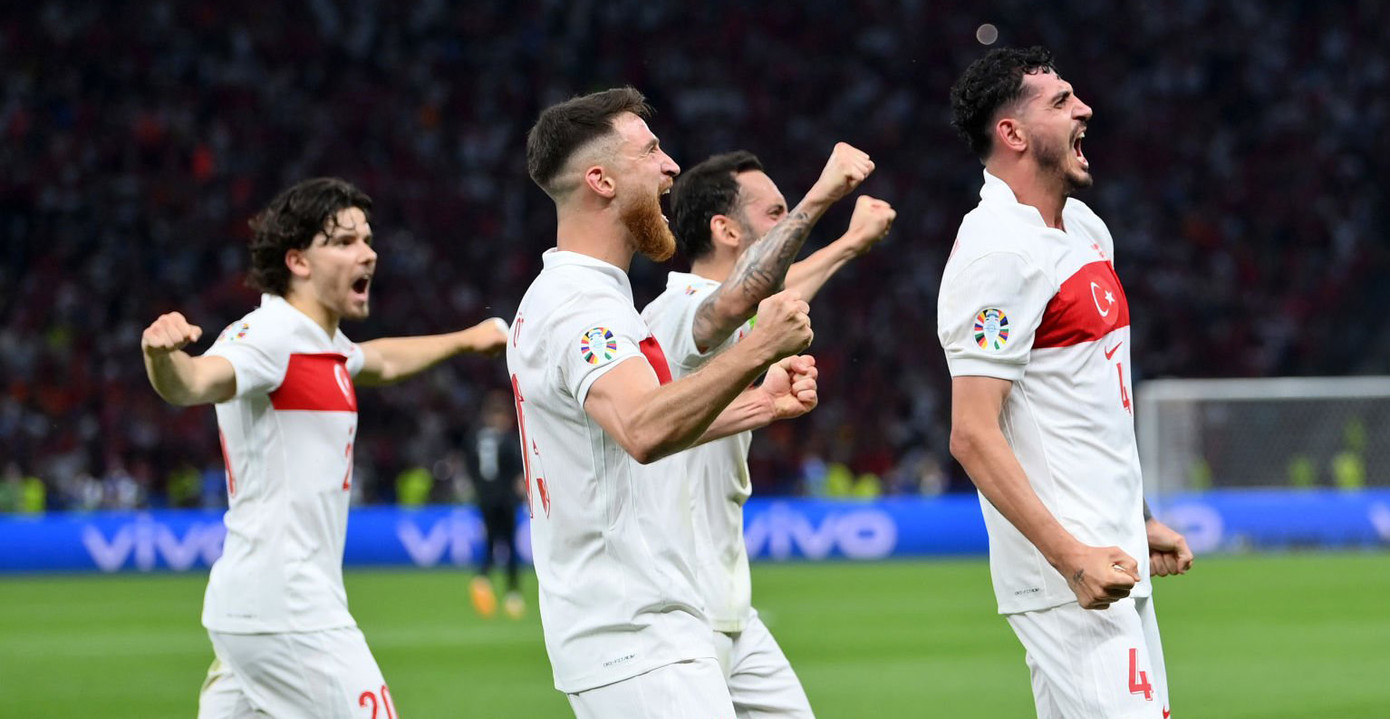 Bart Verbruggen tỏa sáng, Hà Lan vượt ải Thổ Nhĩ Kỳ vào bán kết ảnh 13 Bart Verbruggen tỏa sáng, Hà Lan vượt ải Thổ Nhĩ Kỳ vào bán kết ảnh 13