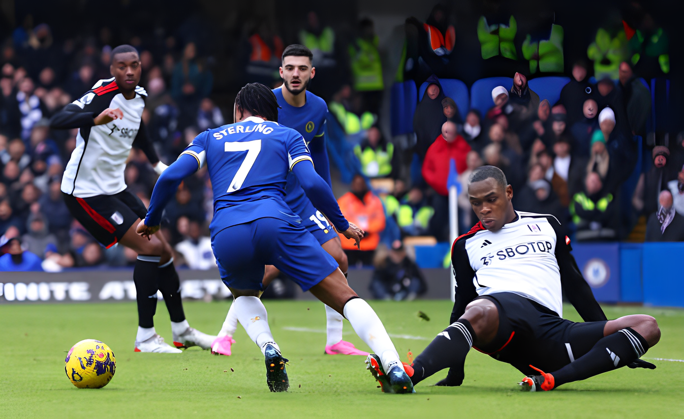 Chelsea thắng trận thứ 3 liên tiếp ở giải Ngoại hạng ảnh 13