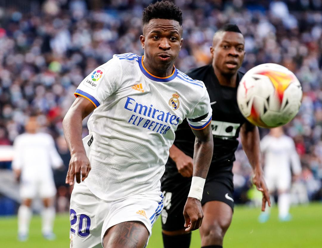 Real vượt trội đối thủ ở mọi tiêu chí Real vượt trội đối thủ ở mọi tiêu chí