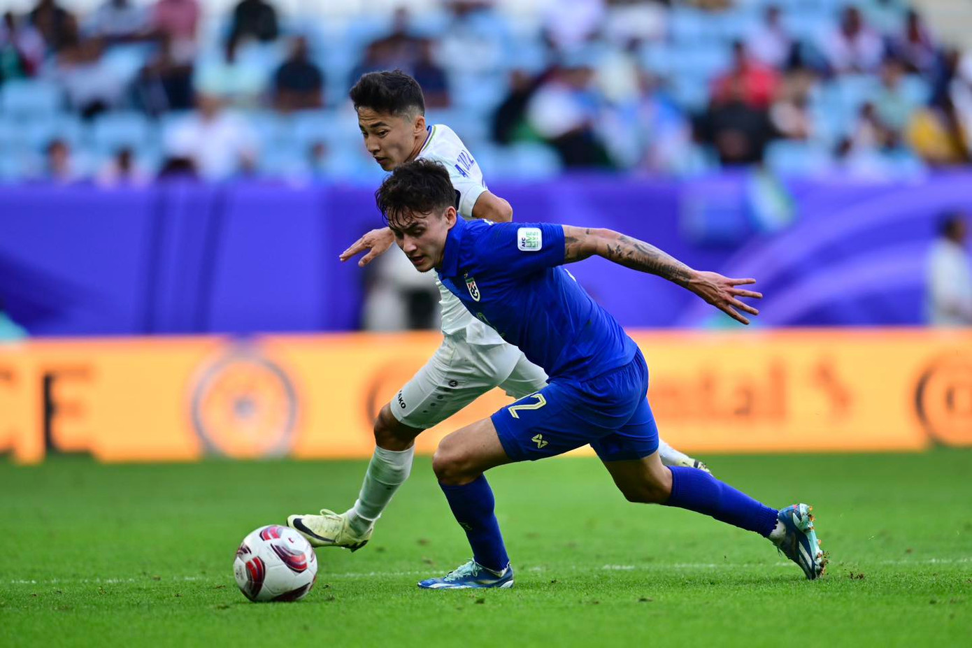 Thái Lan chia tay Asian Cup sau trận thua 1-2 tiếc nuối trước Uzbekistan ảnh 5