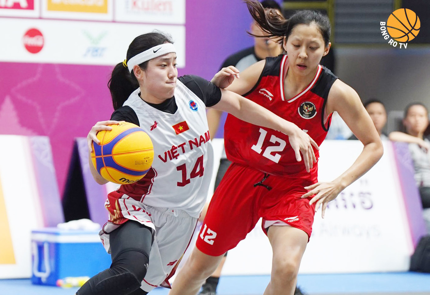 Việt Nam đã cống hiến những phút giây bùng nổ (ảnh: Bóng rổ TV) Việt Nam đã cống hiến những phút giây bùng nổ (ảnh: Bóng rổ TV)