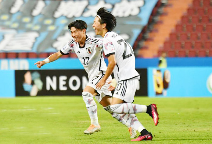 Nhật Bản đã trải qua trận đấu điên rồ với Ấn Độ