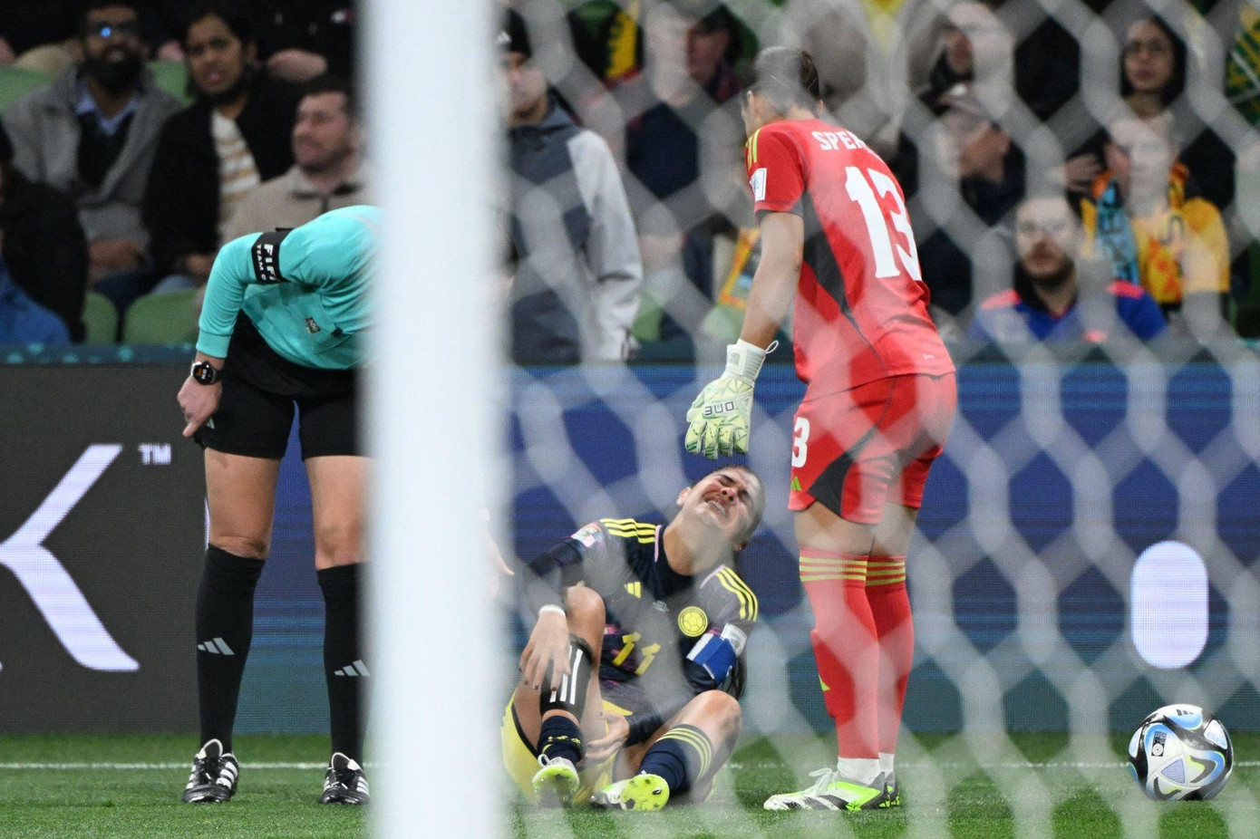 Colombia vào tứ kết sau chiến thắng trước Jamaica ảnh 8