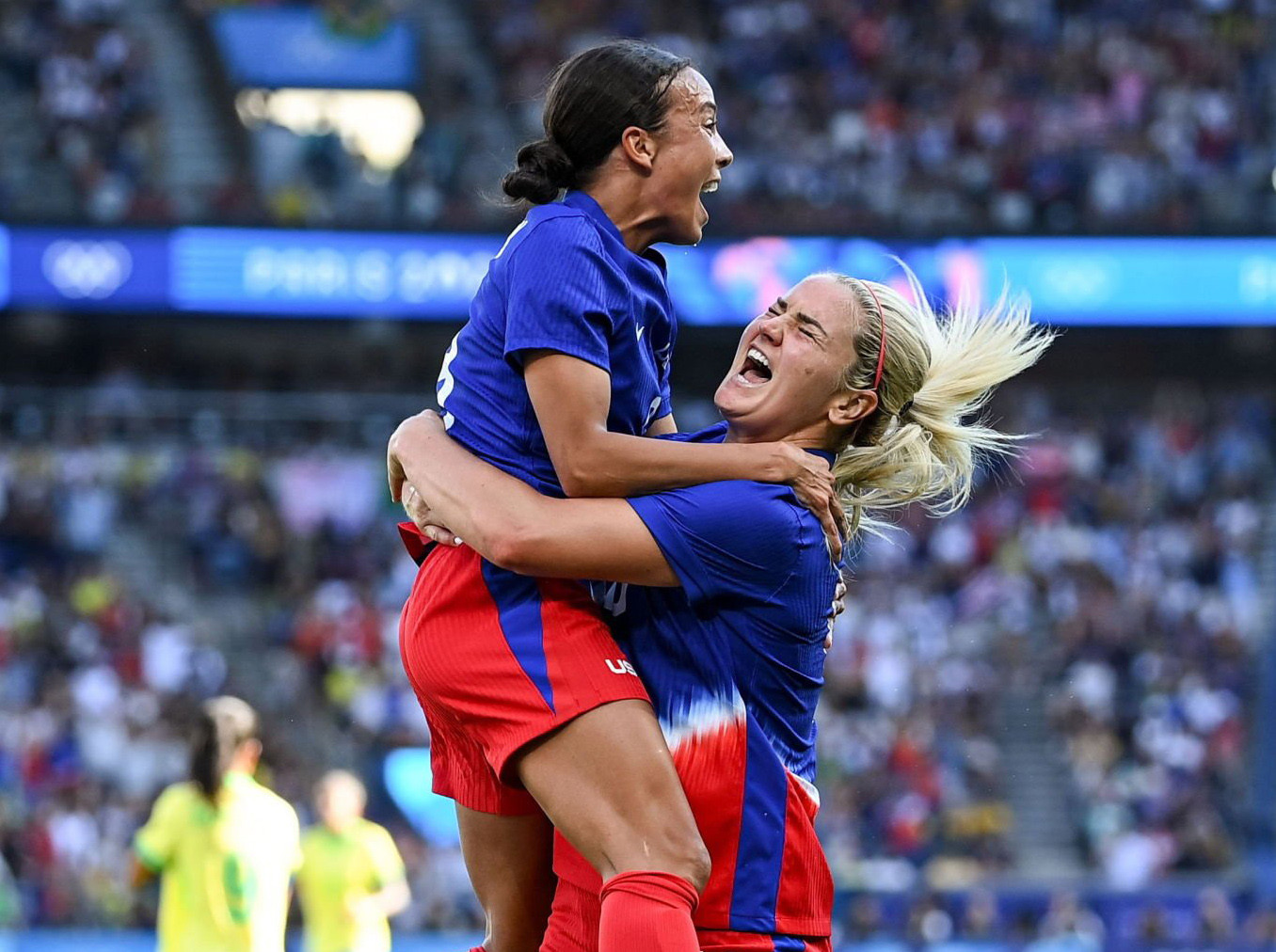 Tuyển nữ Mỹ lập kỷ lục lần thứ 5 giành HCV bóng đá nữ Olympic sau chiến thắng 1-0 trước nữ Brazil ảnh 9