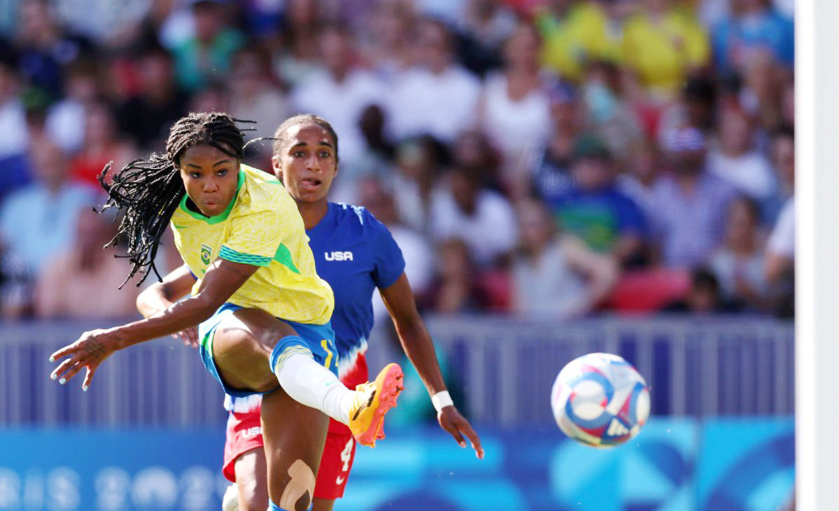 Tuyển nữ Mỹ lập kỷ lục lần thứ 5 giành HCV bóng đá nữ Olympic sau chiến thắng 1-0 trước nữ Brazil ảnh 7