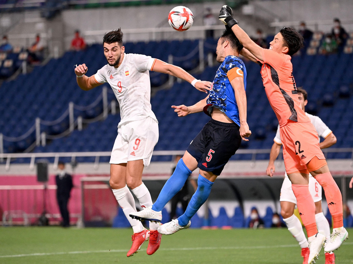 Olympic Tokyo: Tây Ban Nha vất vả vượt qua chủ nhà Nhật Bản, tiến vào chung kết ảnh 15