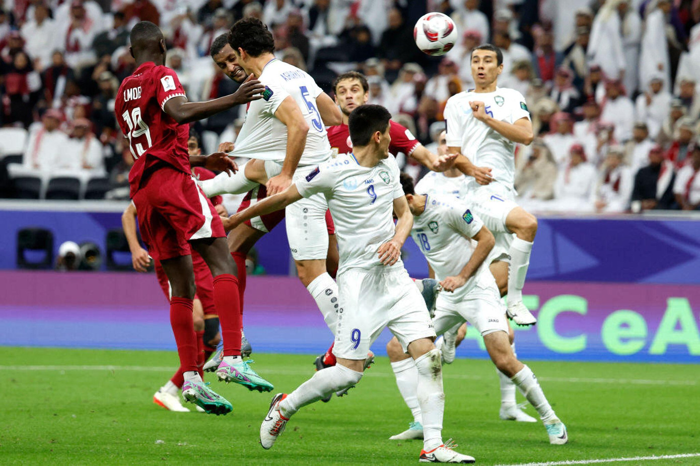 Qatar thắng Uzbekistan sau loạt luân lưu ảnh 17