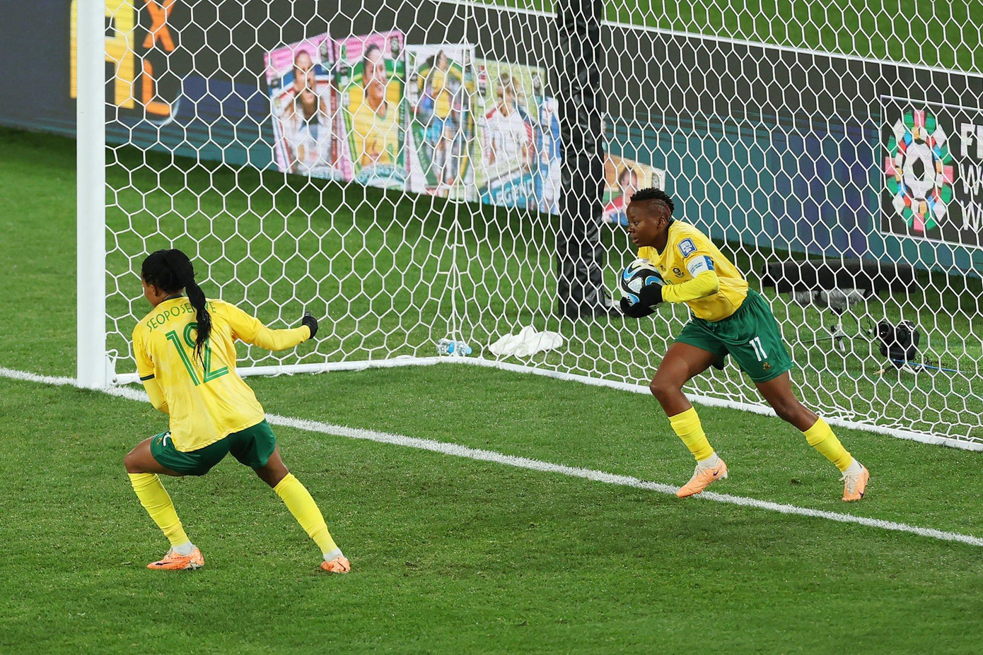 Đánh bại Italia, Nam Phi giành vé vào vòng 1/8 World Cup 2023 ảnh 12 Đánh bại Italia, Nam Phi giành vé vào vòng 1/8 World Cup 2023 ảnh 12