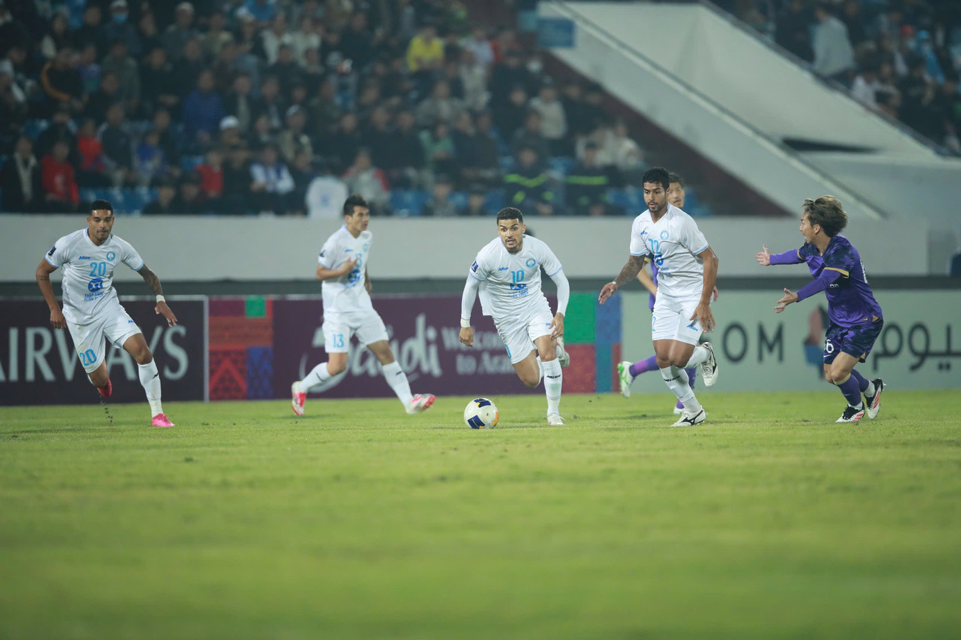 ảnh: Quang Đương