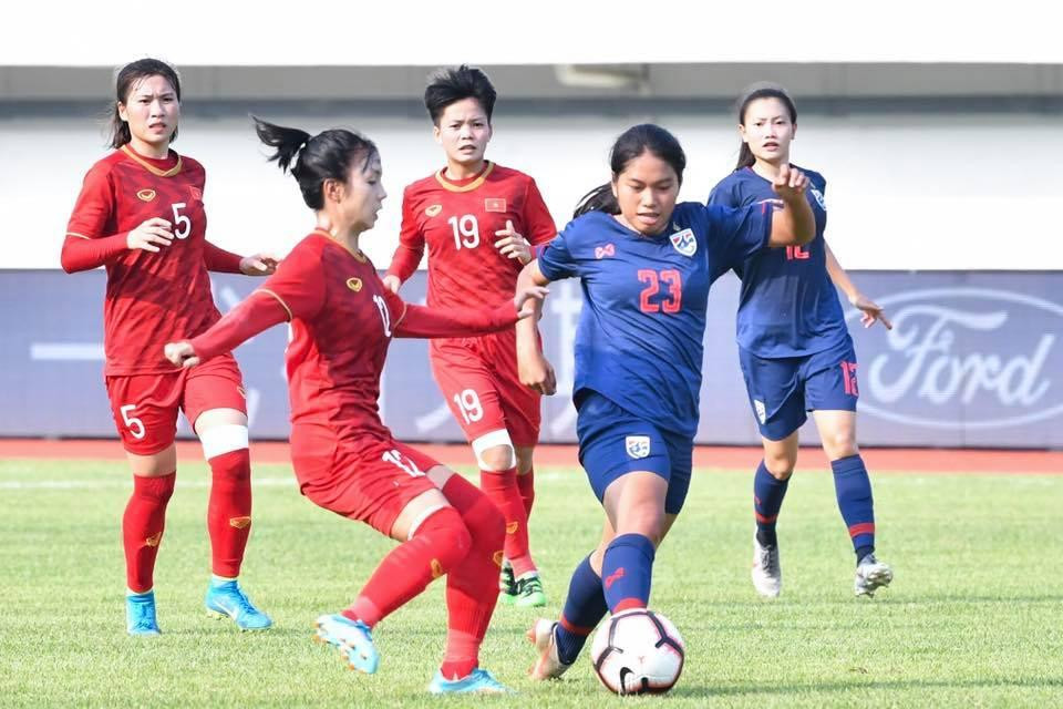 Đánh bại Thái Lan 2-0, tuyển nữ Việt Nam tiến dài tới tấm vé dự World Cup ảnh 4 Đánh bại Thái Lan 2-0, tuyển nữ Việt Nam tiến dài tới tấm vé dự World Cup ảnh 4