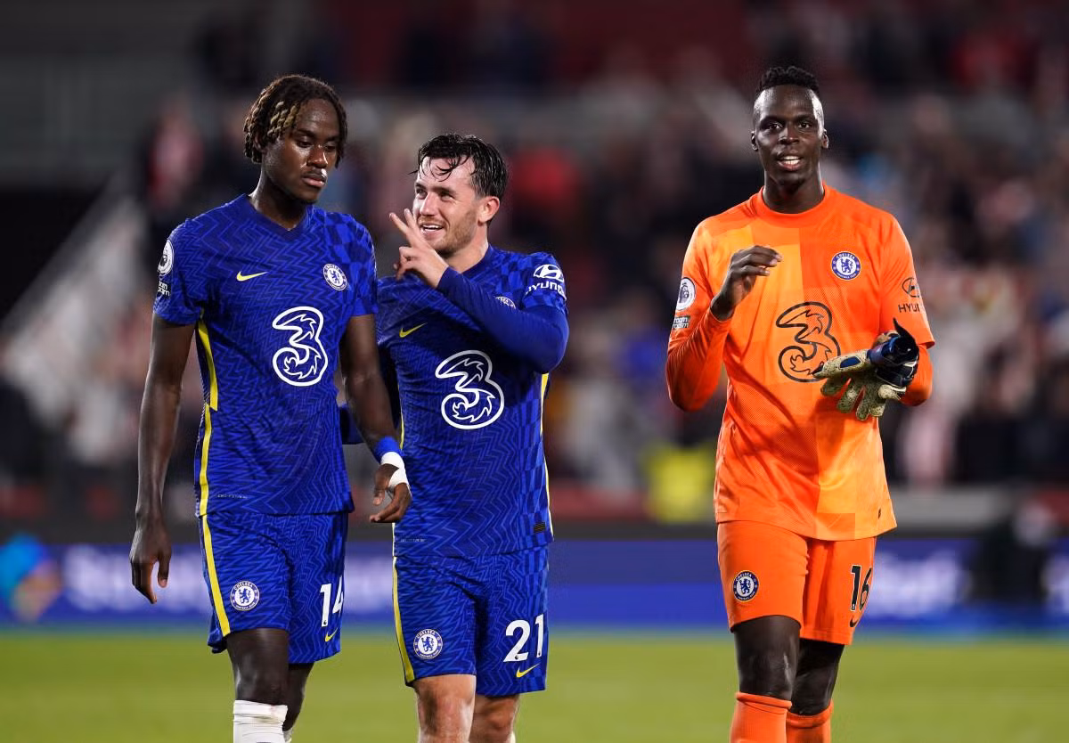 Chelsea đang bị cấm gia hạn hợp đồng với cầu thủ Chelsea đang bị cấm gia hạn hợp đồng với cầu thủ
