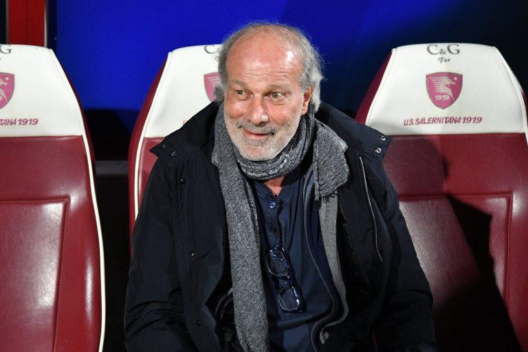 Cựu GĐTT Sabatini của Roma cho rằng Mourinho đã quá đáng ở vụ Karsdorp