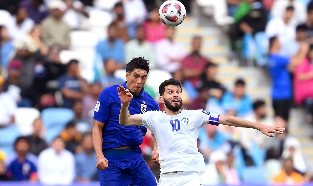 Thái Lan chia tay Asian Cup sau trận thua 1-2 tiếc nuối trước Uzbekistan ảnh 27
