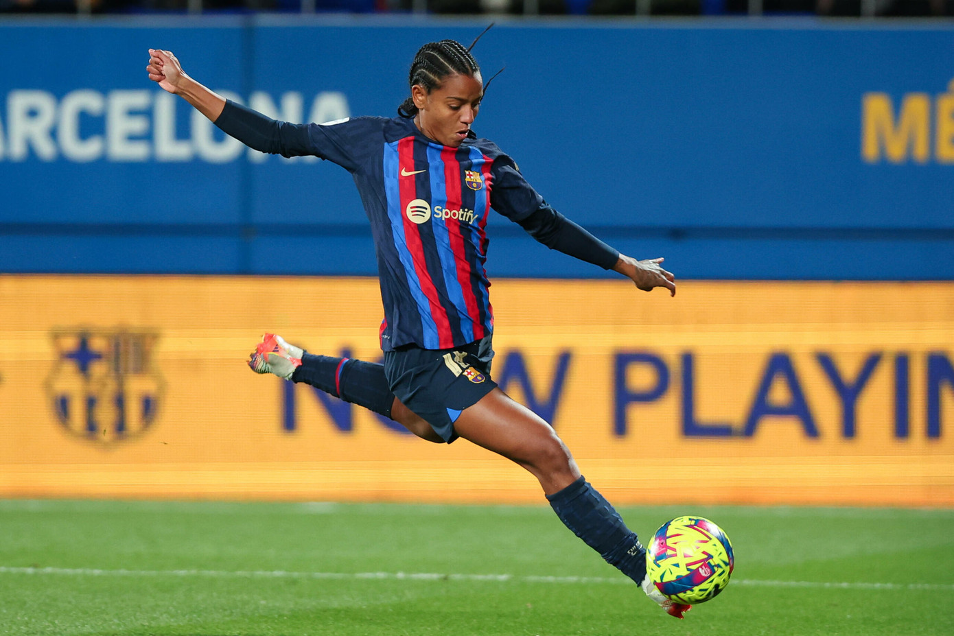 Geyse Da Silva Ferreira trong màu áo Barca